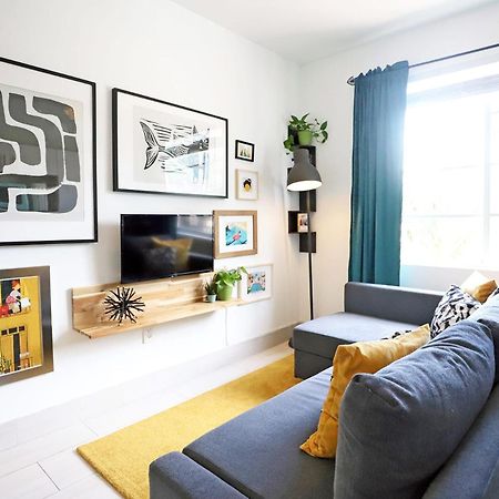 2 Bedroom Apartment 3 Minute Walk To South Beach & Ocean Drive Miami Beach Kültér fotó