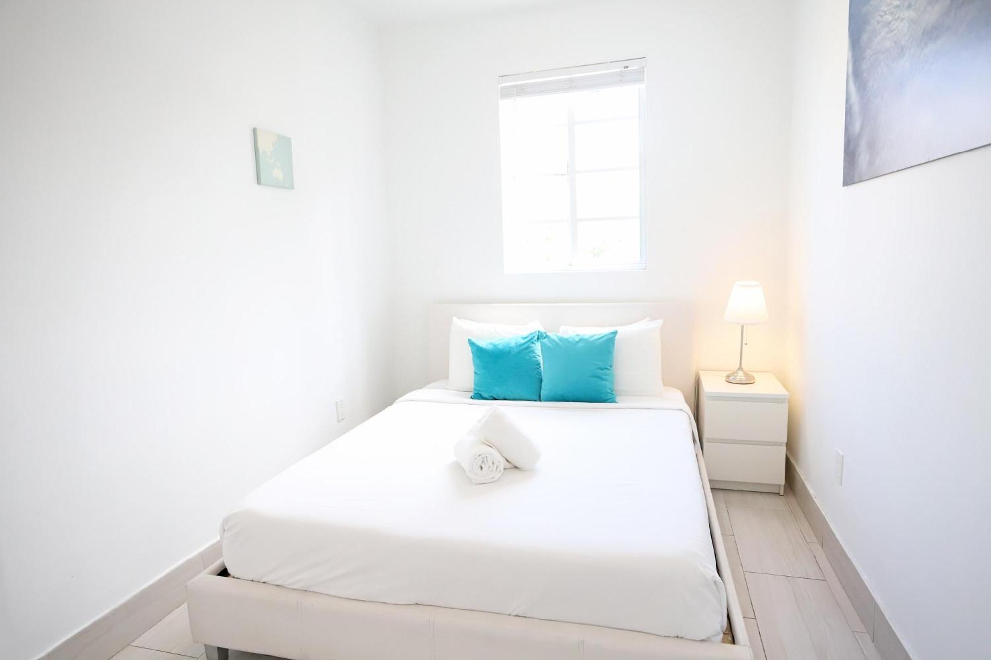 2 Bedroom Apartment 3 Minute Walk To South Beach & Ocean Drive Miami Beach Kültér fotó