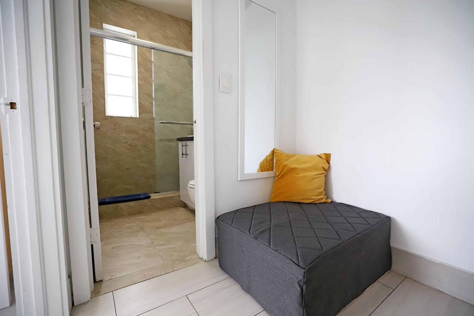 2 Bedroom Apartment 3 Minute Walk To South Beach & Ocean Drive Miami Beach Kültér fotó
