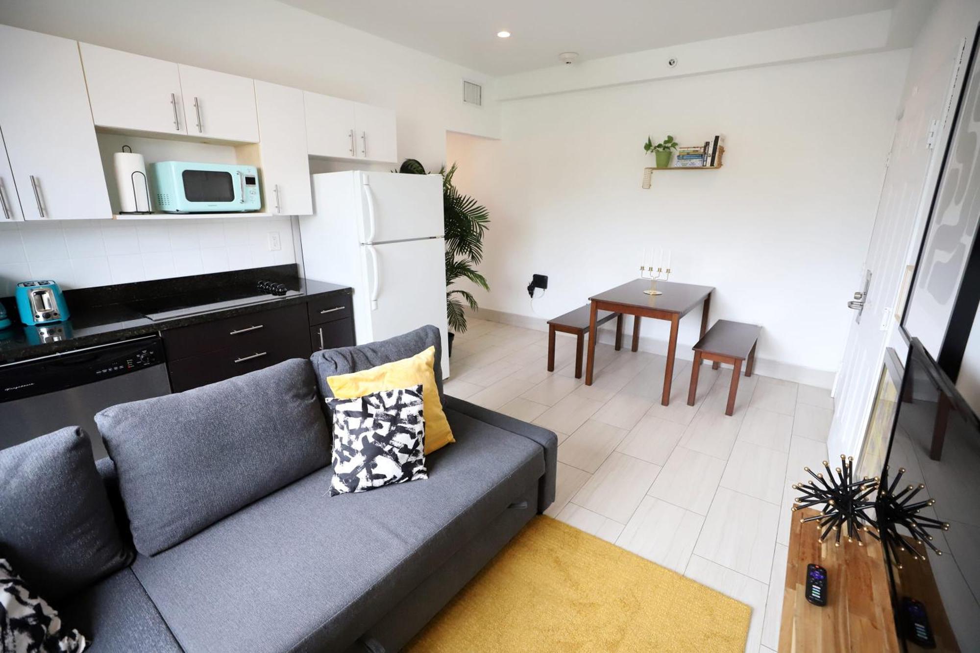 2 Bedroom Apartment 3 Minute Walk To South Beach & Ocean Drive Miami Beach Kültér fotó
