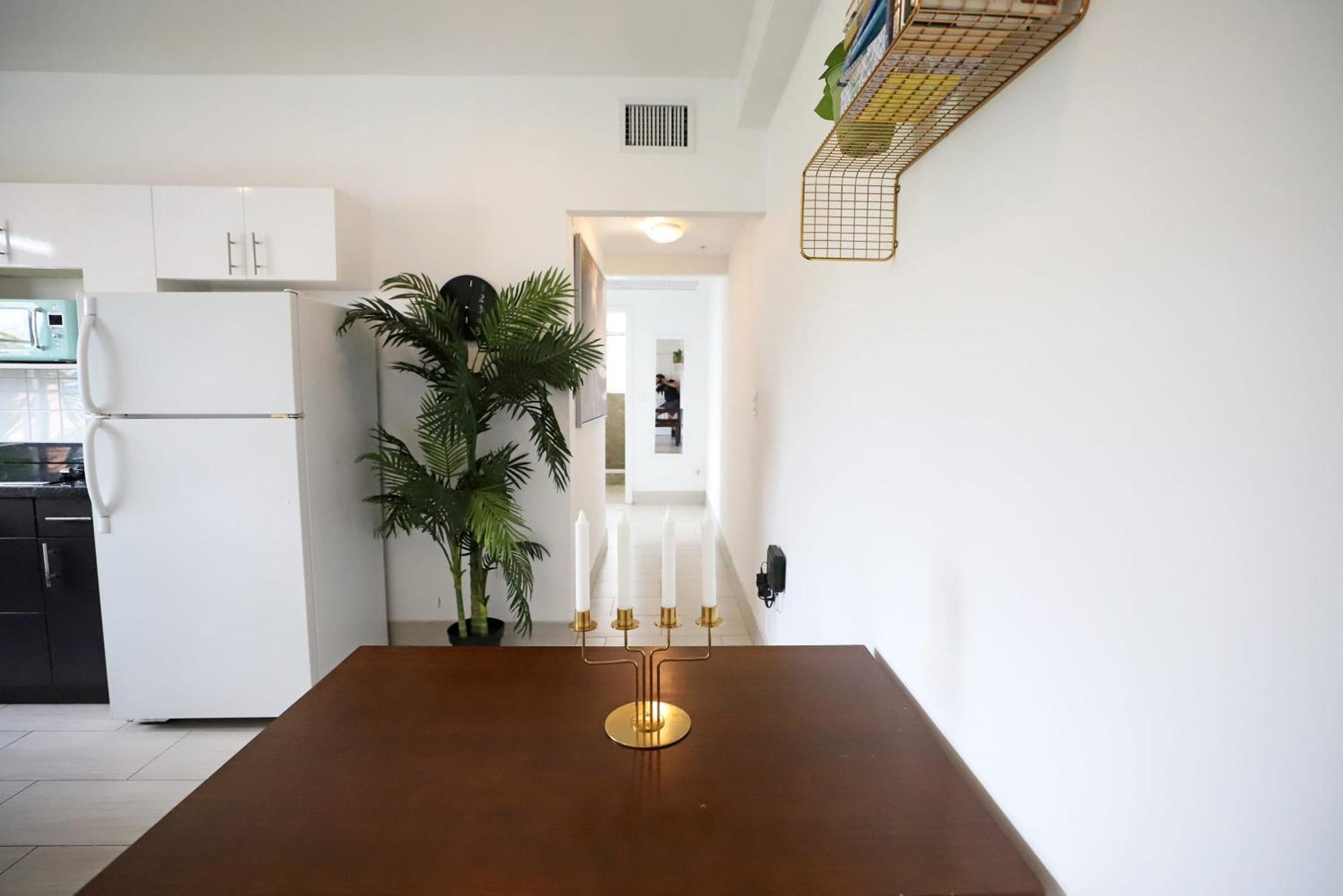 2 Bedroom Apartment 3 Minute Walk To South Beach & Ocean Drive Miami Beach Kültér fotó