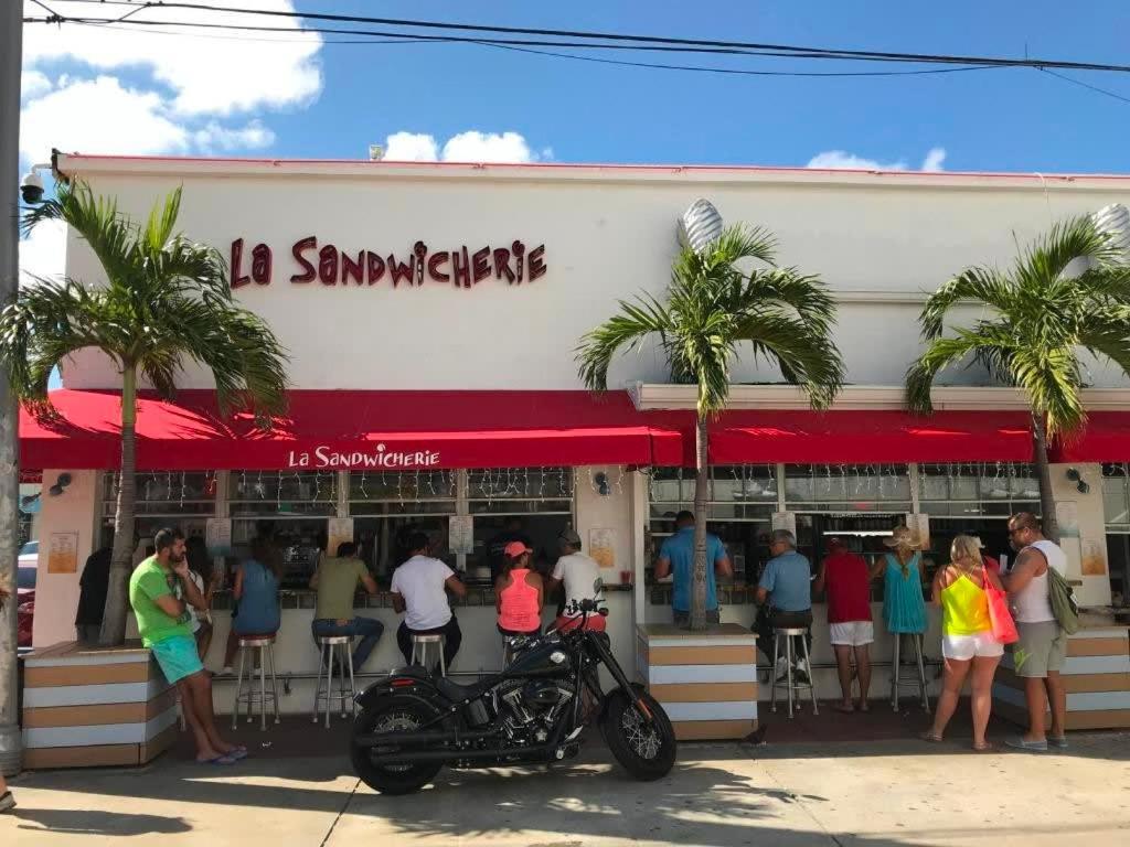 2 Bedroom Apartment 3 Minute Walk To South Beach & Ocean Drive Miami Beach Kültér fotó